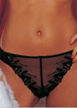 Freya Nouveaux brief